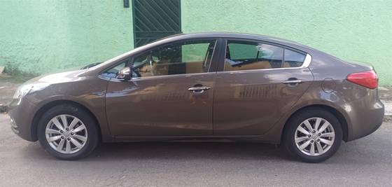 KIA CERATO 1.6 SX 16V FLEX 4P AUTOMÁTICO KIA CERATO 1.6 SX 16V FLEX 4P AUTOMÁTICO